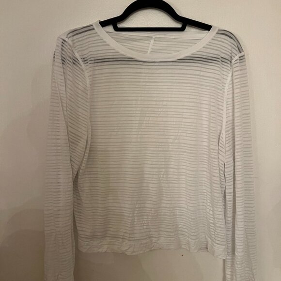 Lululemon Clear and Present Long Sleeve - Picture 4 of 6